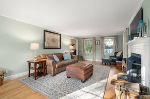 5 Juniper Ln, Medfield, MA 02052 - Photo 5
