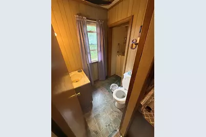23 Elliot St, Chicopee, MA 01020 - Photo 13