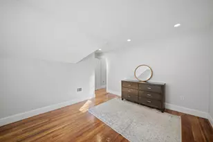 22 Houston Pl, Lynn, MA 01905 - Photo 27