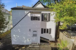 22 Houston Pl, Lynn, MA 01905 - Photo 35