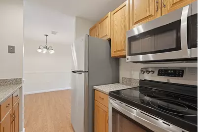 805 Franklin Crossing Road #5, Franklin, MA 02038 - Photo 11