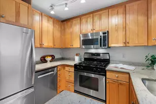 4 Union Terrace, Cambridge, MA 02141 - Photo 25