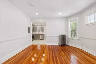 11 Tucker St, Milton, MA 02186 - Photo 9