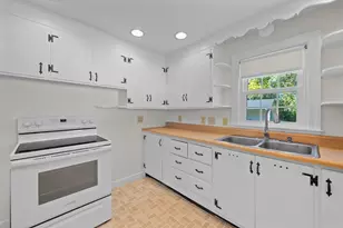 5 Winston Rd, Worcester, MA 01606 - Photo 9