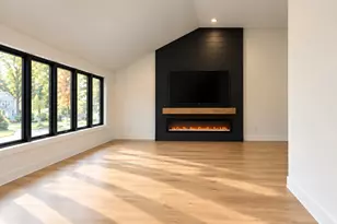 40 Hollytree, Stoughton, MA 02072 - Photo 5