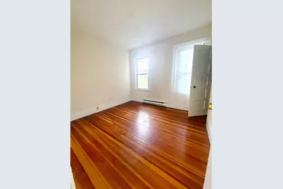 379A Cardinal Medeiros #5, Cambridge, MA 02141 - Photo 15