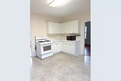 379A Cardinal Medeiros #5, Cambridge, MA 02141 - Photo 13