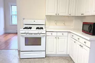 379A Cardinal Medeiros, Cambridge, MA 02141 - Photo 11