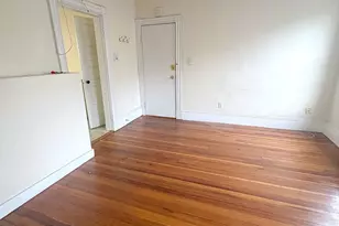 379A Cardinal Medeiros, Cambridge, MA 02141 - Photo 9