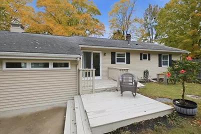 15 Raymond Avenue, Walpole, MA 02081 - Photo 29