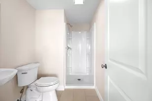 17 Pinnacle Pl, Millbury, MA 01527 - Photo 7