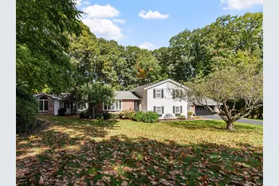 21 Norfolk Drive, Leominster, MA 01453 - Photo 1