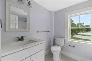 114 Hull St, Hingham, MA 02043 - Photo 17
