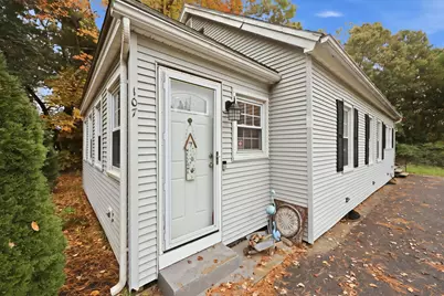 107 Pinehurst St, Westfield, MA 01085 - Photo 3