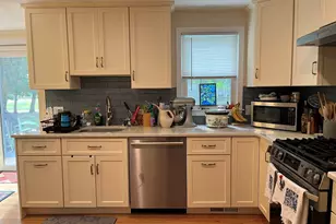 178 Wellman Ave, Chelmsford, MA 01863 - Photo 5