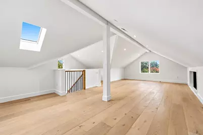 25 Kenyon St, Newton, MA 02465 - Photo 23