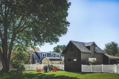 583 Essex St, Beverly, MA 01915 - Photo 9