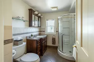 583 Essex St, Beverly, MA 01915 - Photo 19