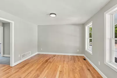 18 Elaine Dr, Hopkinton, RI 02833 - Photo 9