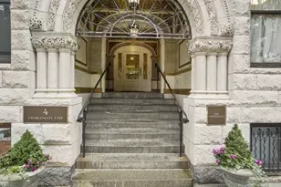4 Charlesgate E, Boston, MA 02215 - Photo 21