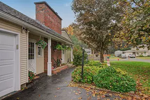 2 Karen Ln, Southampton, MA 01073 - Photo 3