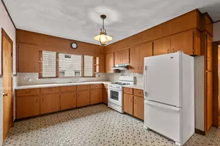 31-33 Pearl St, Quincy, MA 02169 - Photo 9