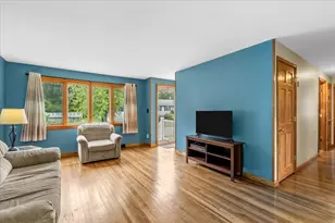 15 Packard St, Avon, MA 02322 - Photo 3