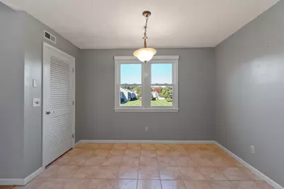 74 Tennis Plaza Rd #40, Dracut, MA 01826 - Photo 7
