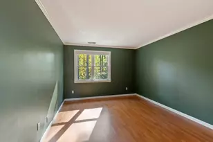 74 Tennis Plaza Rd, Dracut, MA 01826 - Photo 13