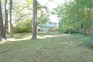 14 Packard St, Plymouth, MA 02360 - Photo 5