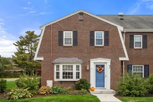 4 Jennifer Ln, Stoughton, MA 02072 - Photo 1