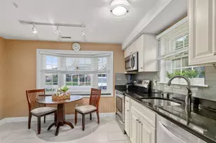4 Jennifer Ln, Stoughton, MA 02072 - Photo 3