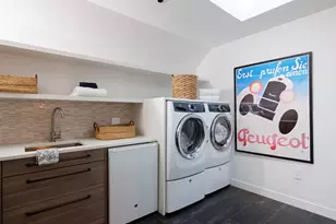 201 W Brookline, Boston, MA 02118 - Photo 25