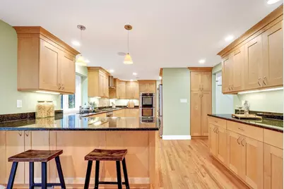40 Wilson Rd, Bedford, MA 01730 - Photo 3
