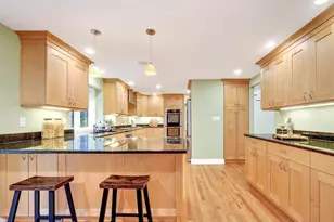 40 Wilson Rd, Bedford, MA 01730 - Photo 3