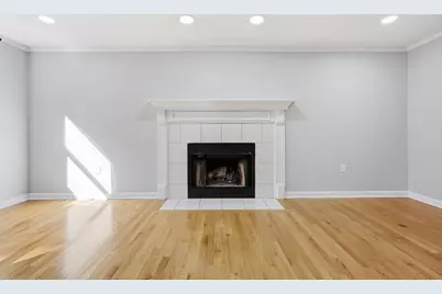 255 Haymeadow Rd, North Andover, MA 01845 - Photo 7