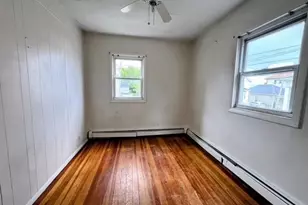 692 Penn St, Fall River, MA 02724 - Photo 7