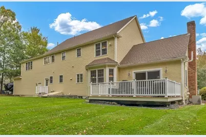 31 Forest St, Hanover, MA 02339 - Photo 3