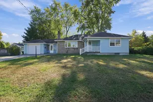 119 Clarendon Ave, Chicopee, MA 01013 - Photo 1