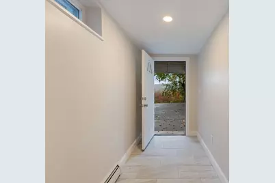 39 Forest St, Danvers, MA 01923 - Photo 17