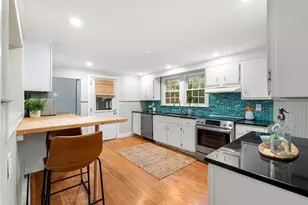 25 Chipman Rd, Beverly, MA 01915 - Photo 9