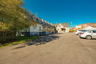 426 Whittenton St, Taunton, MA 02780 - Photo 5