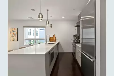 687 E 2nd St #6, Boston, MA 02127 - Photo 7