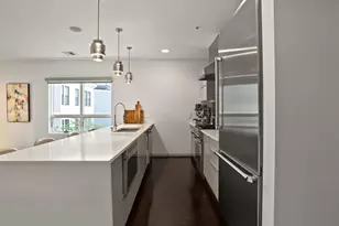 687 E 2nd St, Boston, MA 02127 - Photo 7