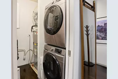 687 E 2nd St #6, Boston, MA 02127 - Photo 21