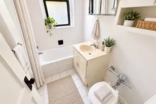 64 Queensberry, Boston, MA 02215 - Photo 5