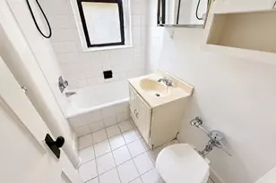 64 Queensberry, Boston, MA 02215 - Photo 15