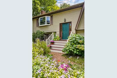 23 Teresa Rd, Hopkinton, MA 01748 - Photo 5