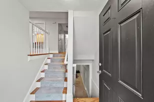 21 Orange St, Woburn, MA 01801 - Photo 5