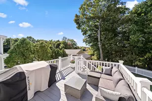 21 Orange St, Woburn, MA 01801 - Photo 29